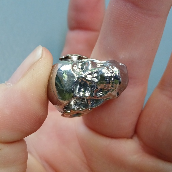 New Silver Titanium Skull Pendant. - Picture 12 of 12